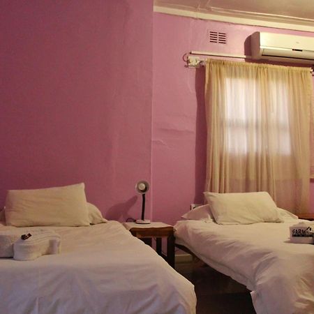 The Farmhouse Boutique Guesthouse And Beergarden Cc Outjo Extérieur photo
