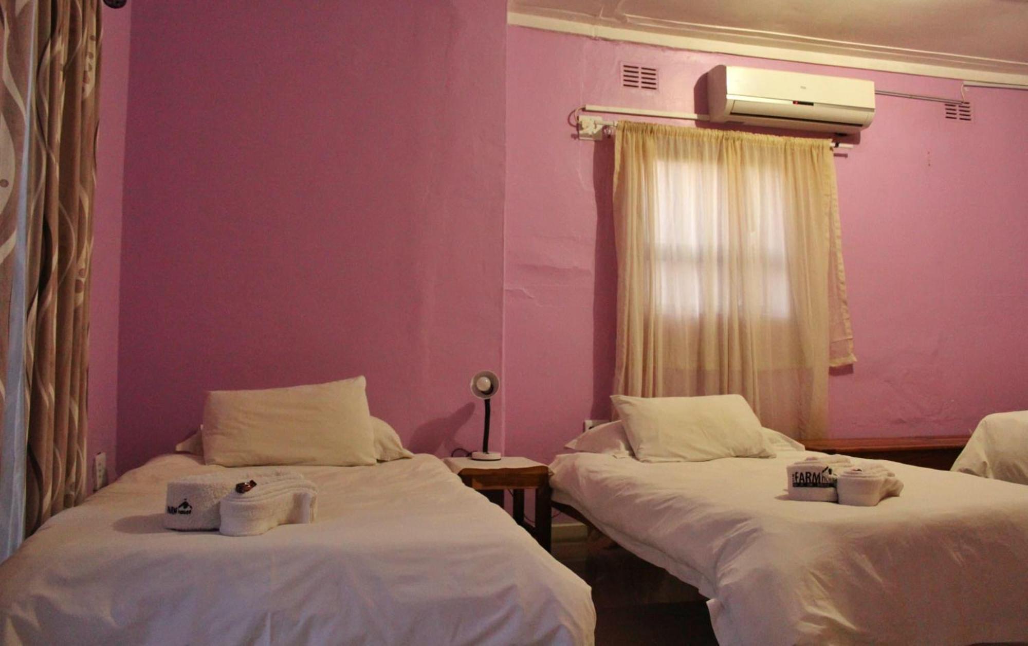 The Farmhouse Boutique Guesthouse And Beergarden Cc Outjo Extérieur photo